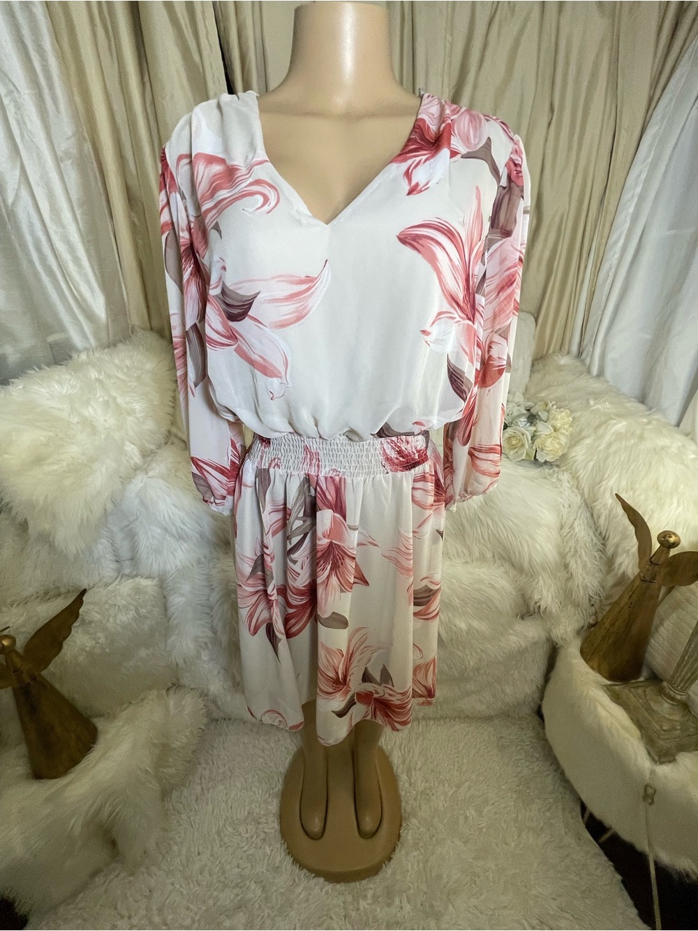 Kate and Lily V-Neck Shirred Waist Floral Dress in White and Rose